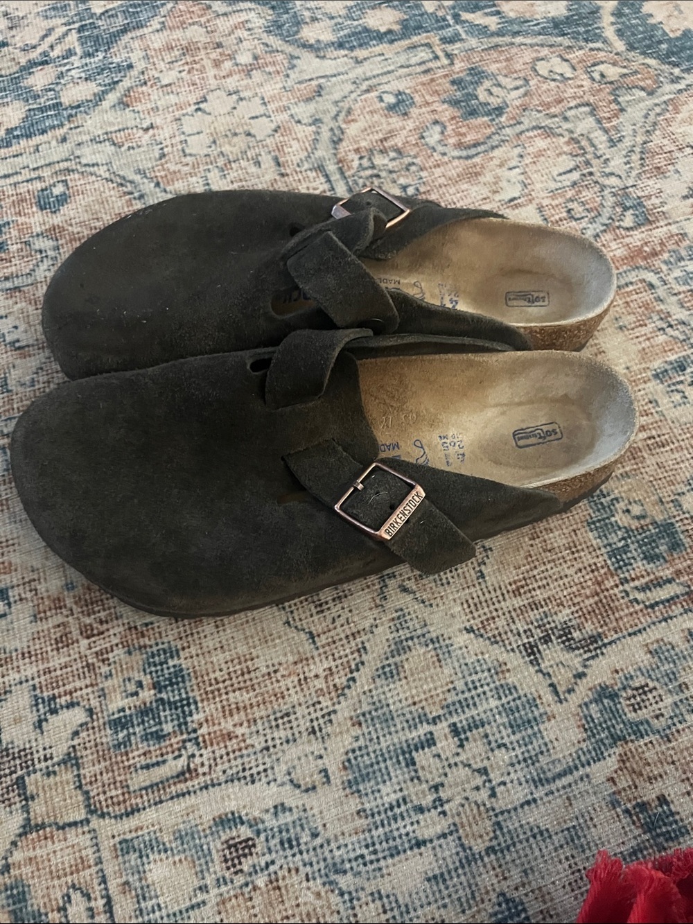 Birkenstock Dark Brown Suede Slip-On Clogs with Buckle - size 41 or US 8 - 8 1/2 - Picture 5 of 10